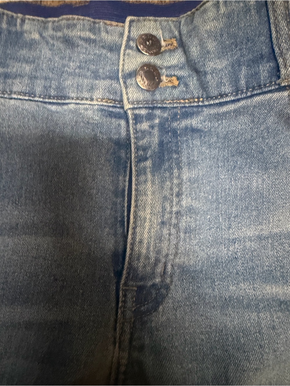 Light Blue Women's Stretch Denim Jeans - Picture 4 of 5